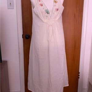 Vintage Odette Barsa Neiman Marcus Butterfly Embroidered Nightgown White